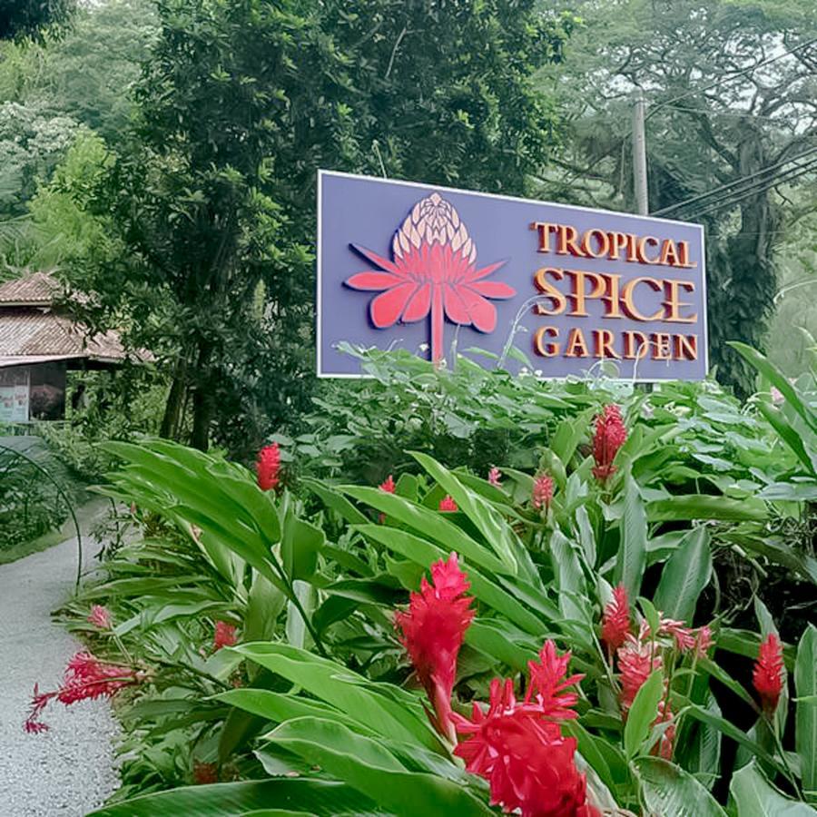 Hotel & Chalet Sportfishing Pnk Teluk Bahang Exterior foto